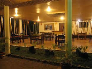 Cherinicole Beach Resort Хенерал Луна Екстериор снимка